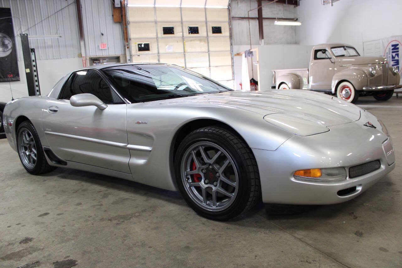 Used 2001 Chevrolet Corvette Z06 w/ Memory Pkg RWD image 8