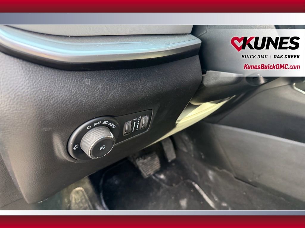 Used 2025 Jeep Compass Limited image 8