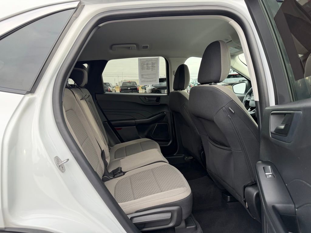 Used 2022 Ford Escape SE w/ Convenience Package image 18