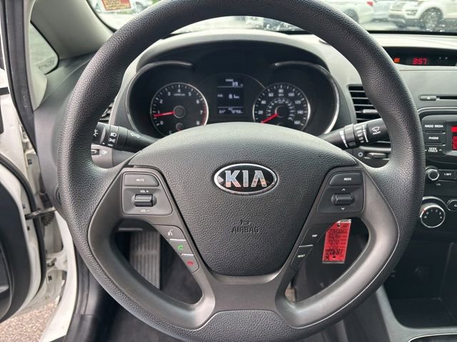 Used 2017 Kia Forte LX FWD image 15