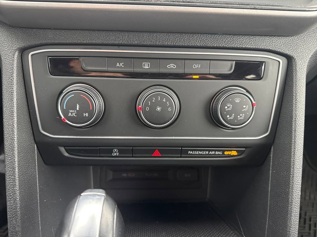 Used 2020 Volkswagen Atlas Cross Sport S image 21