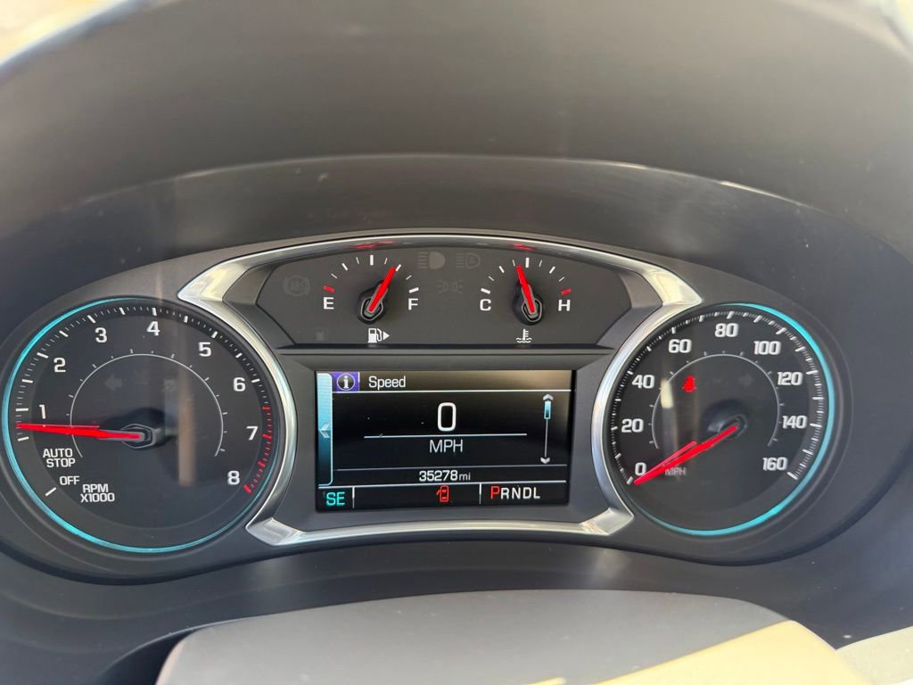 Used 2017 Chevrolet Malibu LT FWD image 24