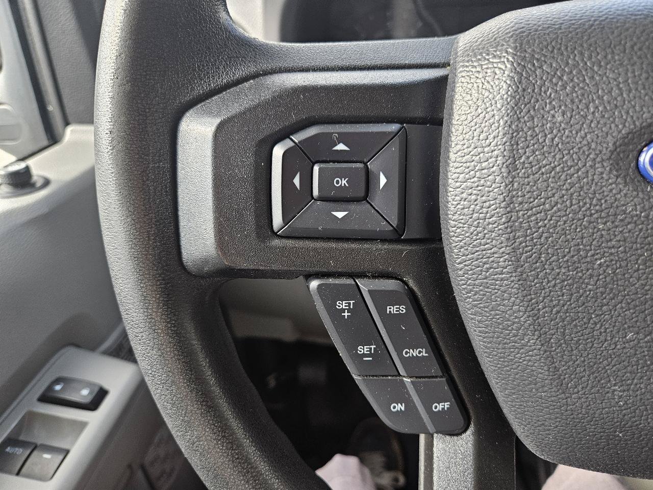Used 2022 Ford E-450 and Econoline 450 Super Duty w/ Power Windows & Locks Group RWD image 42