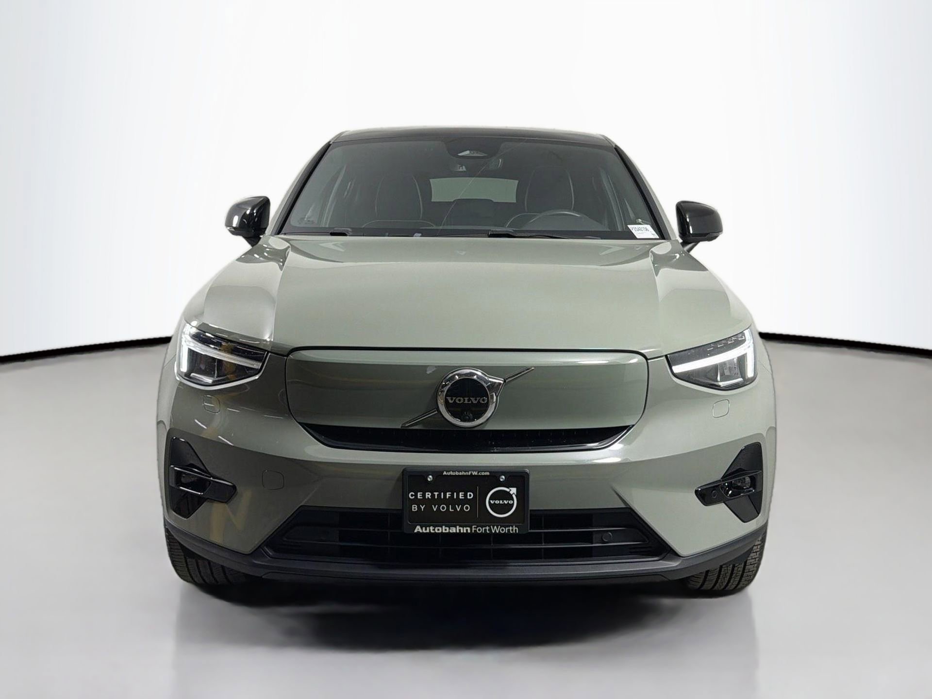 Certified 2023 Volvo C40 P8 Recharge Ultimate AWD/4WD image 2