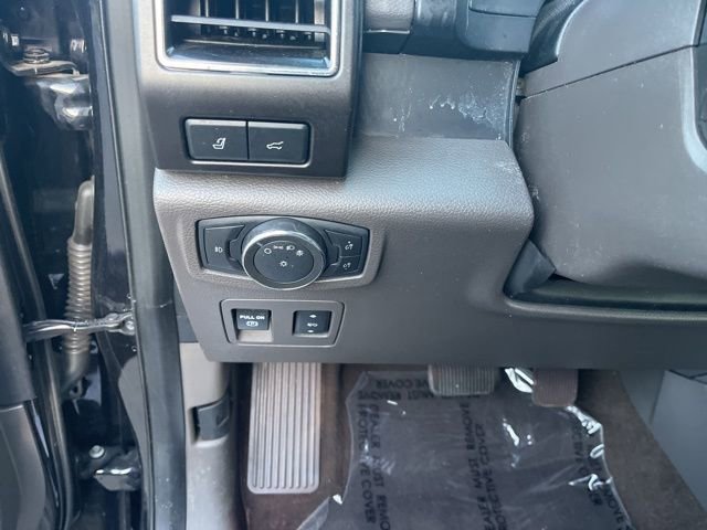 Used 2021 Ford Expedition Limited image 35