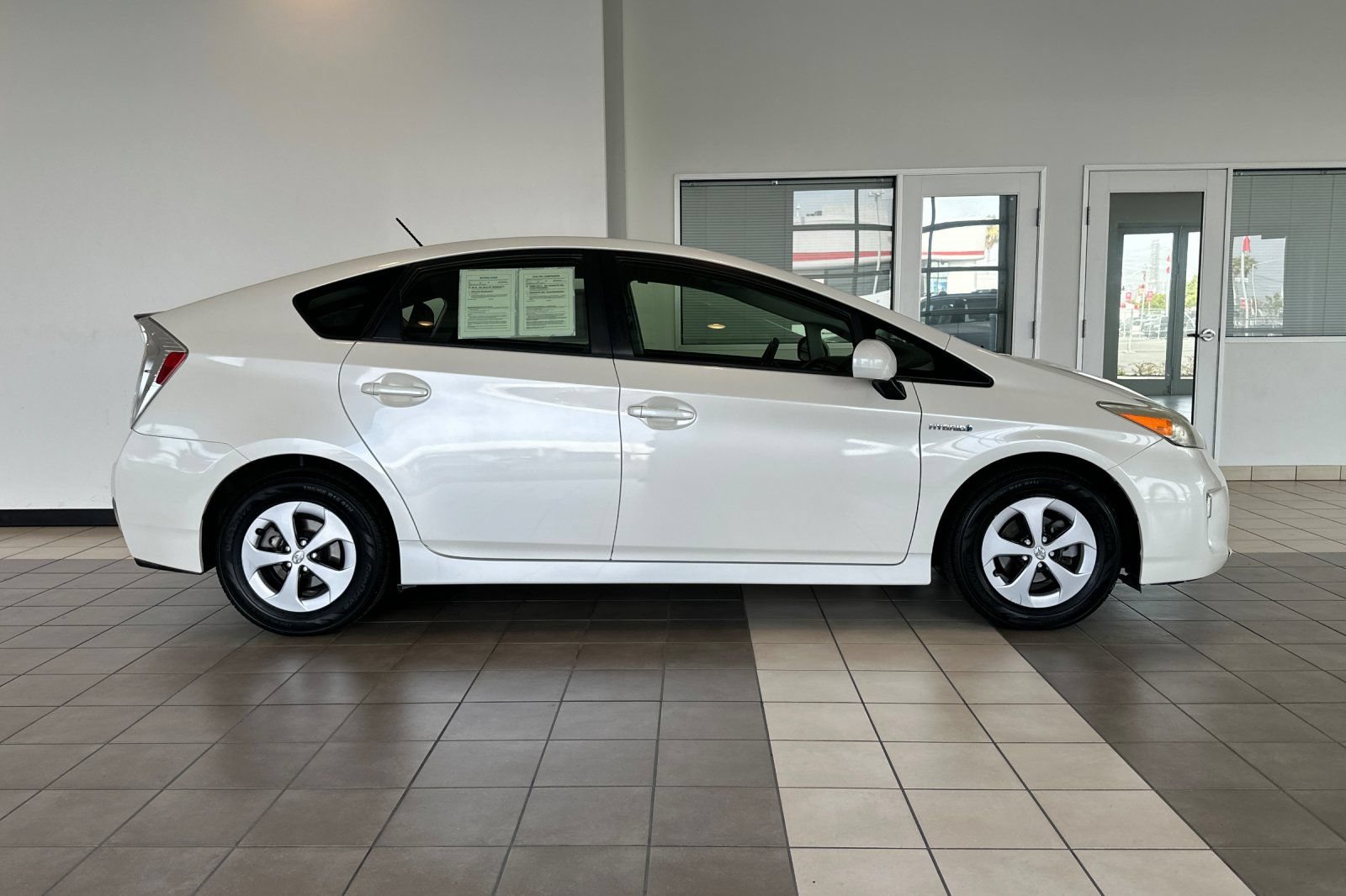 Used 2013 Toyota Prius Three FWD image 3
