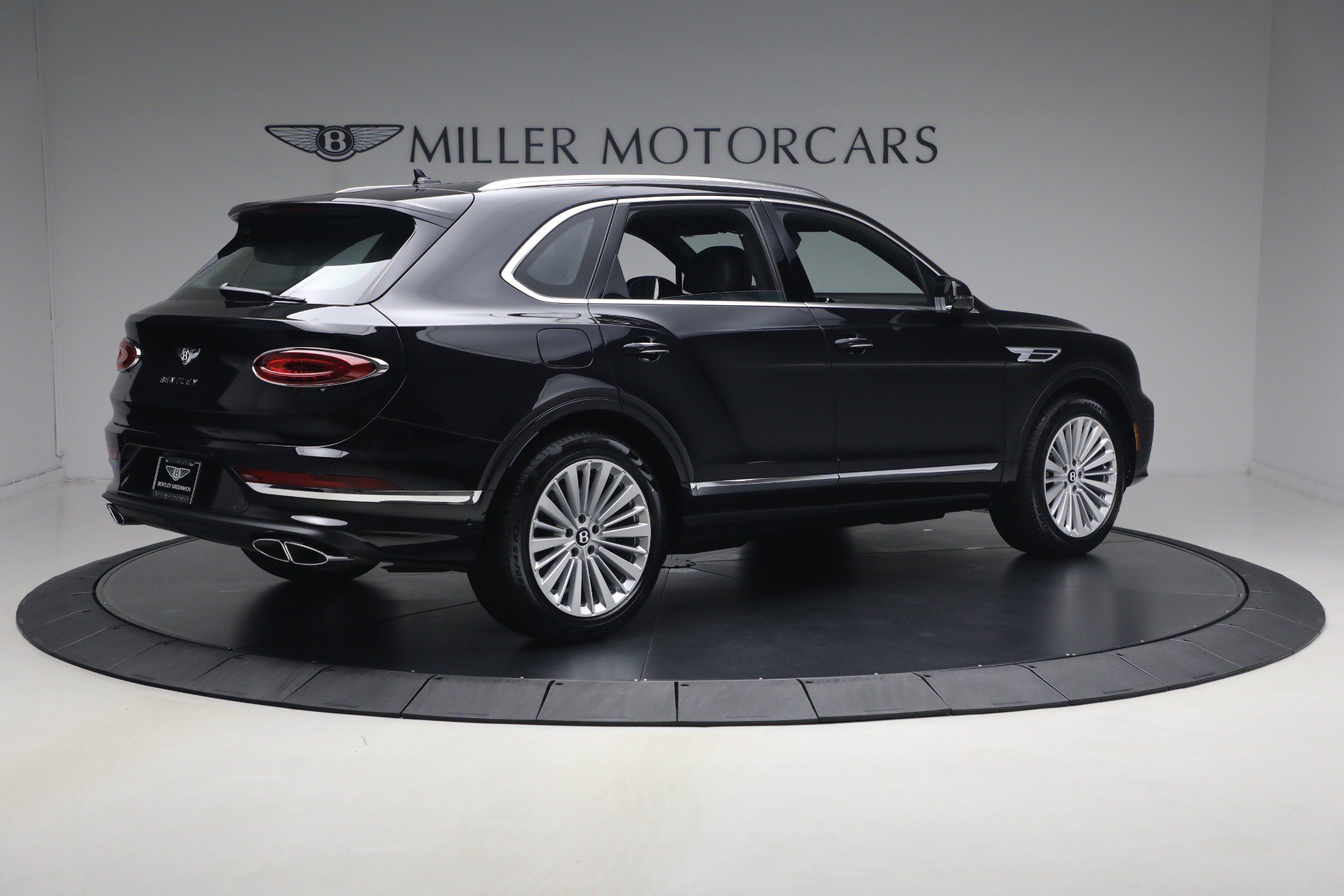 New 2026 Bentley Bentayga AWD/4WD image 8