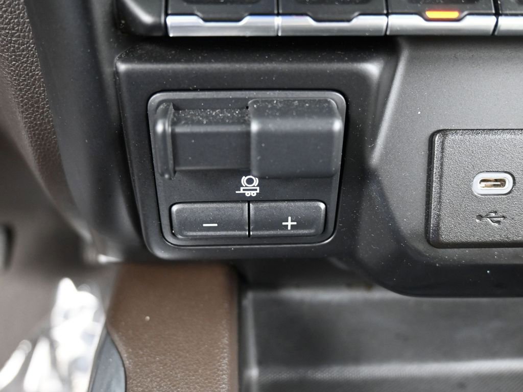 Used 2020 Chevrolet Silverado 1500 RST image 27