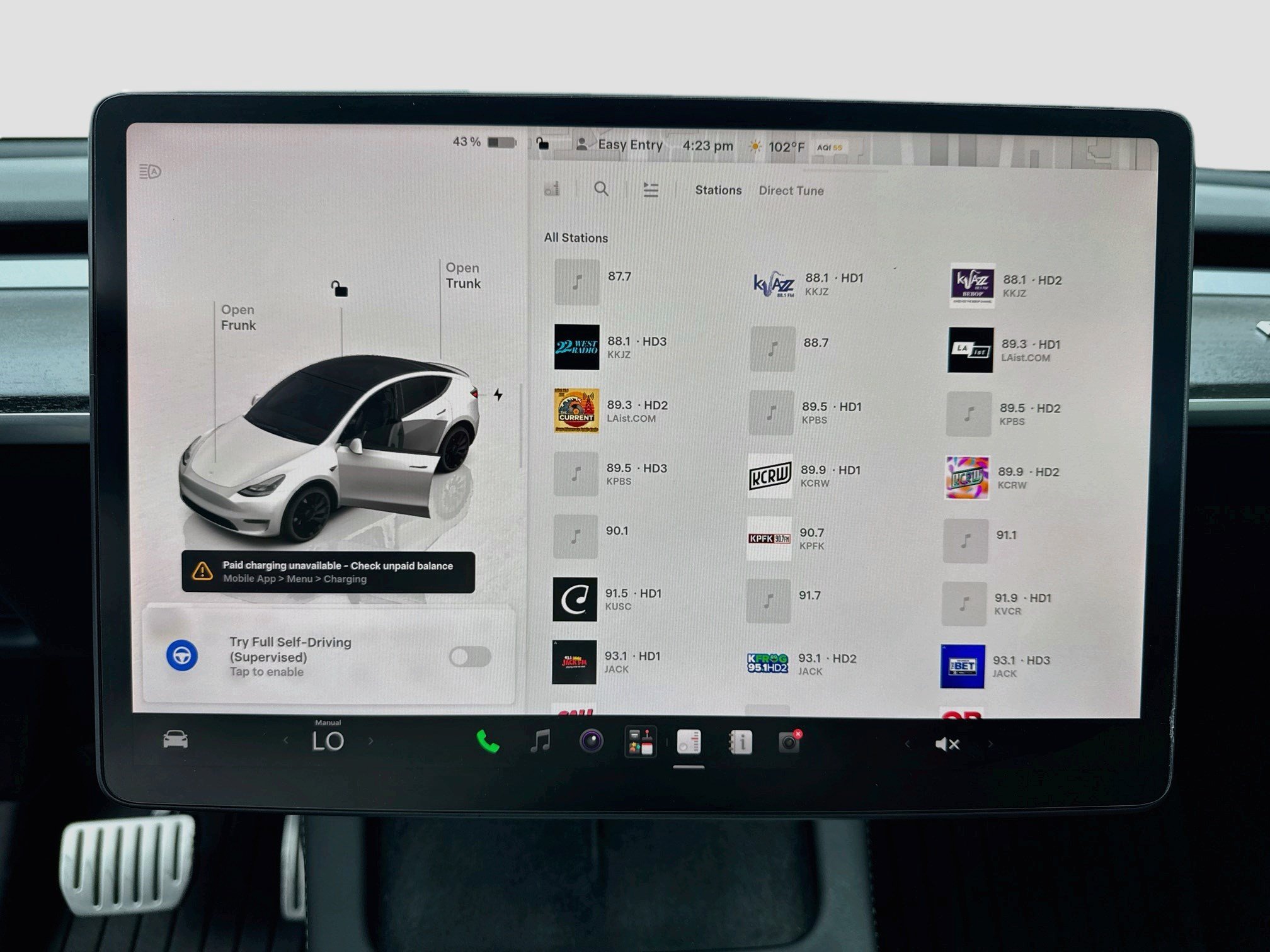 Used 2023 Tesla Model Y Performance AWD/4WD image 11
