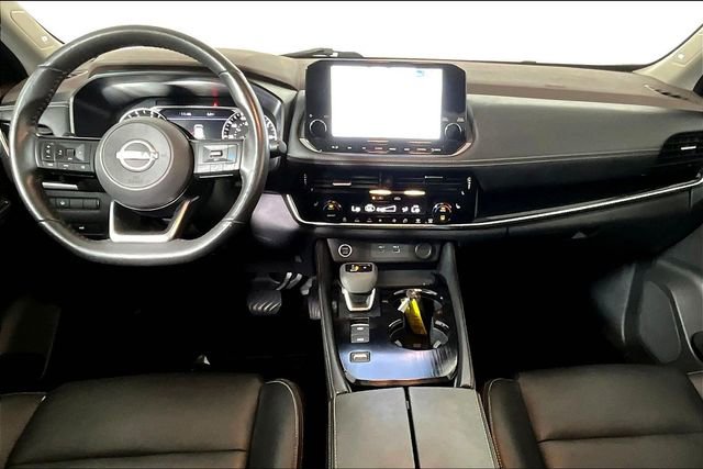 Used 2023 Nissan Rogue SL w/ SL Premium Package image 15