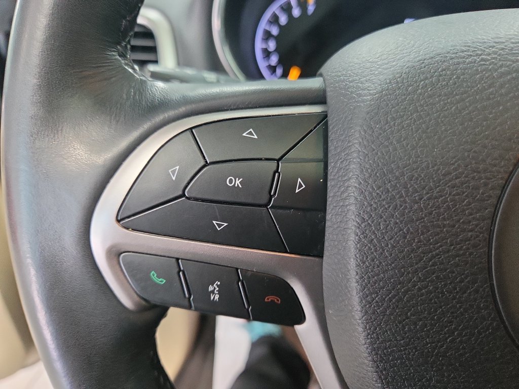 Used 2019 Jeep Grand Cherokee Limited AWD/4WD image 34
