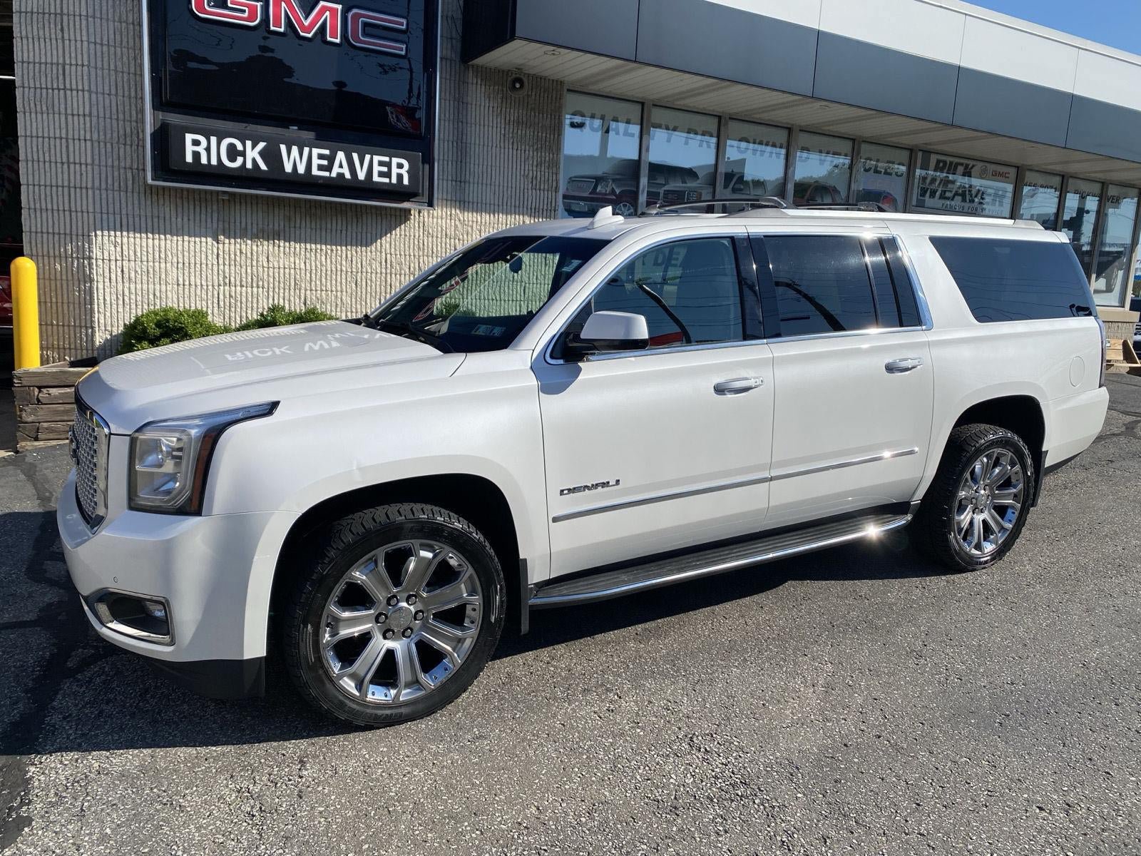 Used 2017 GMC Yukon XL Denali w/ Open Road Package AWD/4WD image 2