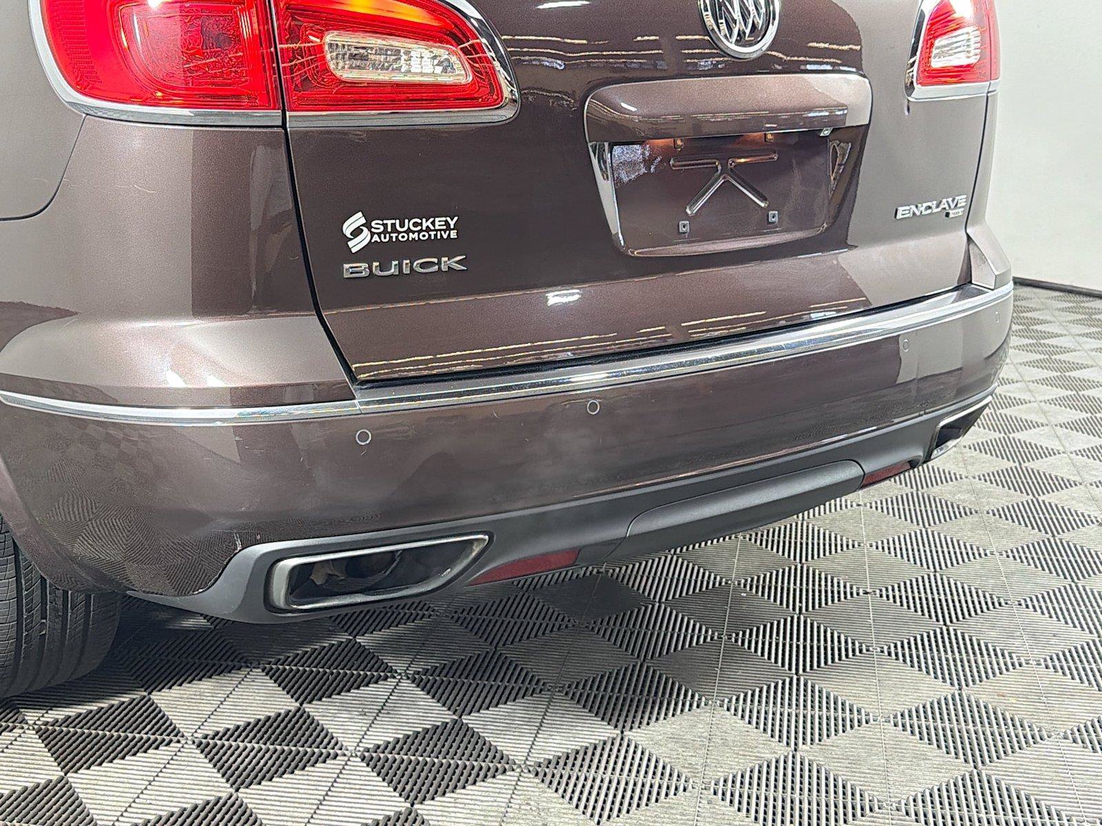Used 2015 Buick Enclave Leather AWD/4WD image 38