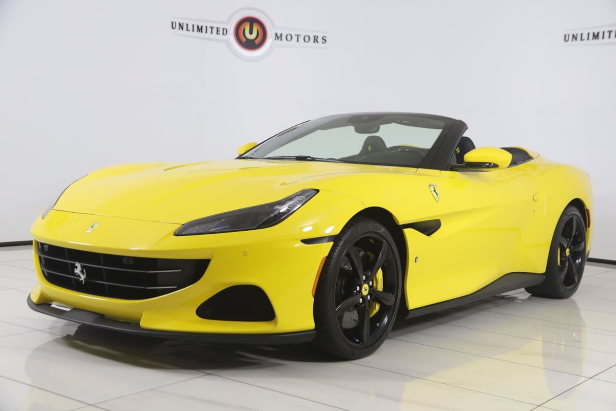 Used 2022 Ferrari Portofino M RWD image 5