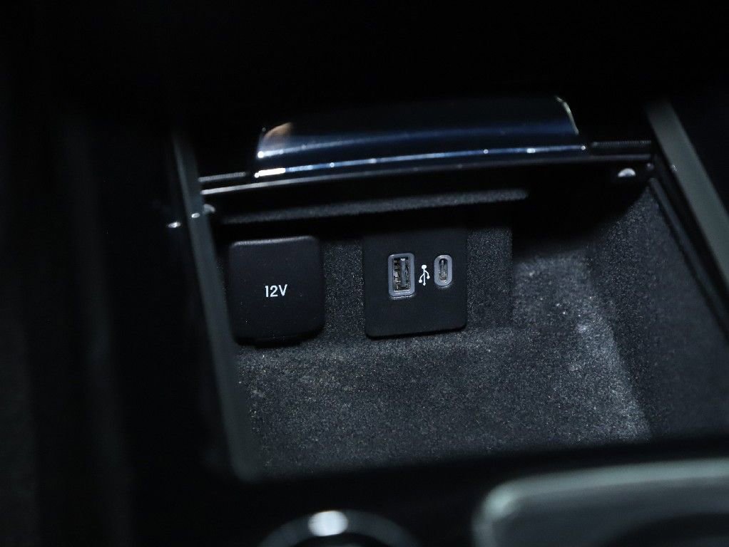 Used 2022 Lincoln Corsair FWD image 25