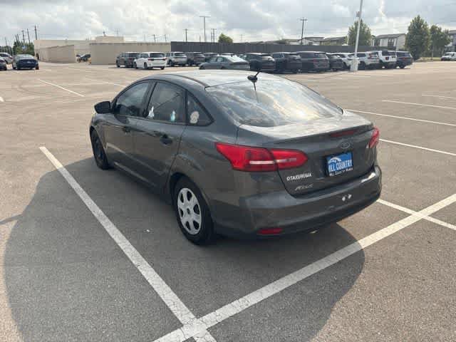Used 2016 Ford Focus S FWD image 3