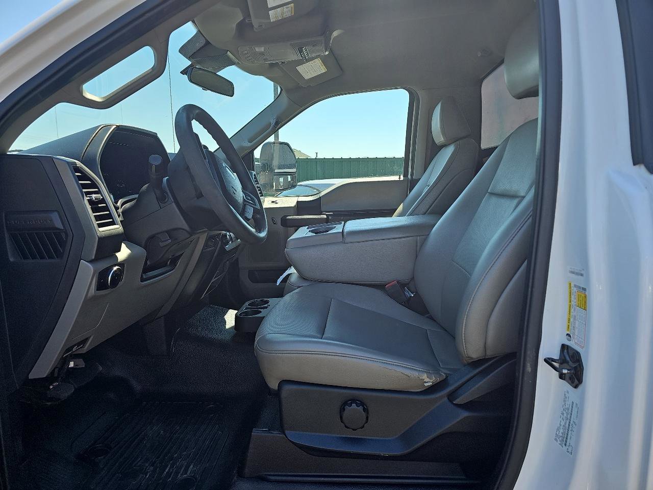 Used 2021 Ford F250 XL w/ STX Appearance Package AWD/4WD image 9