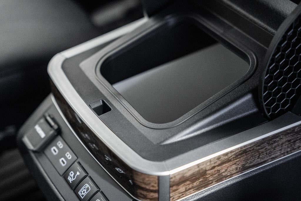 New 2026 Toyota Sienna Platinum image 37