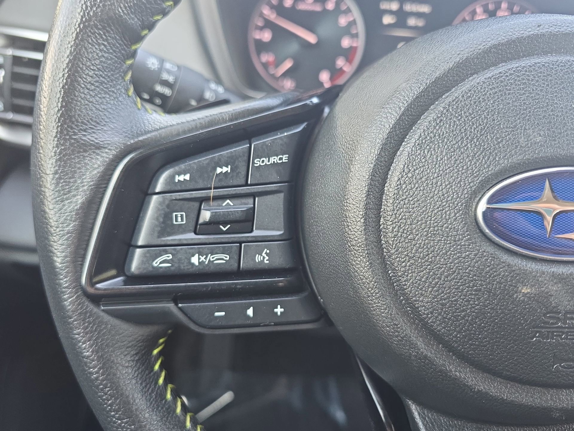 Used 2025 Subaru Outback Onyx Edition AWD/4WD image 17