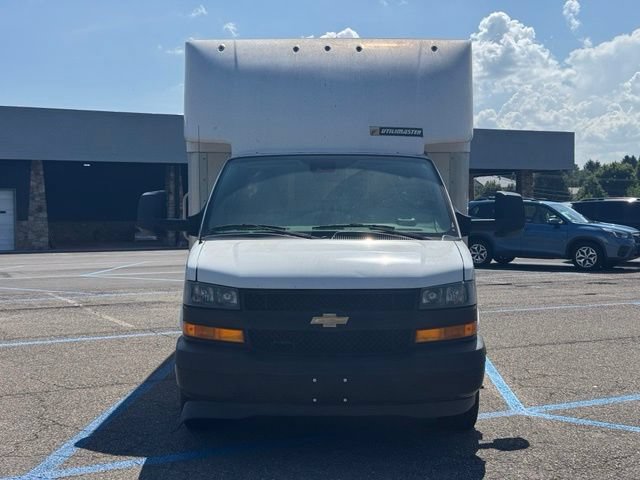 Used 2021 Chevrolet Express 3500 w/ Power Convenience Package RWD image 2