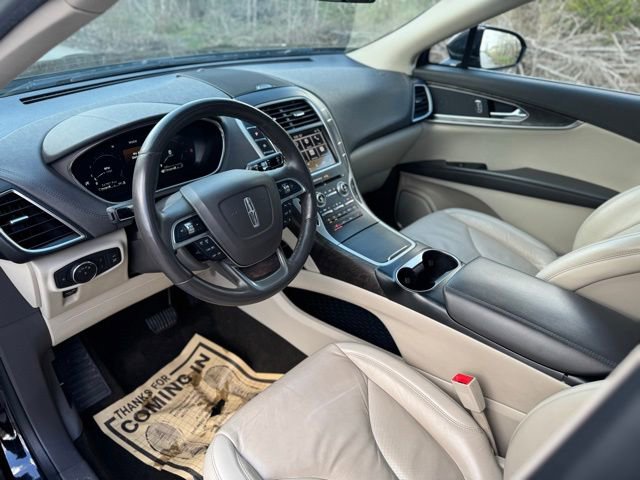 Used 2019 Lincoln Nautilus Select w/ Cargo Utility Package AWD/4WD image 10