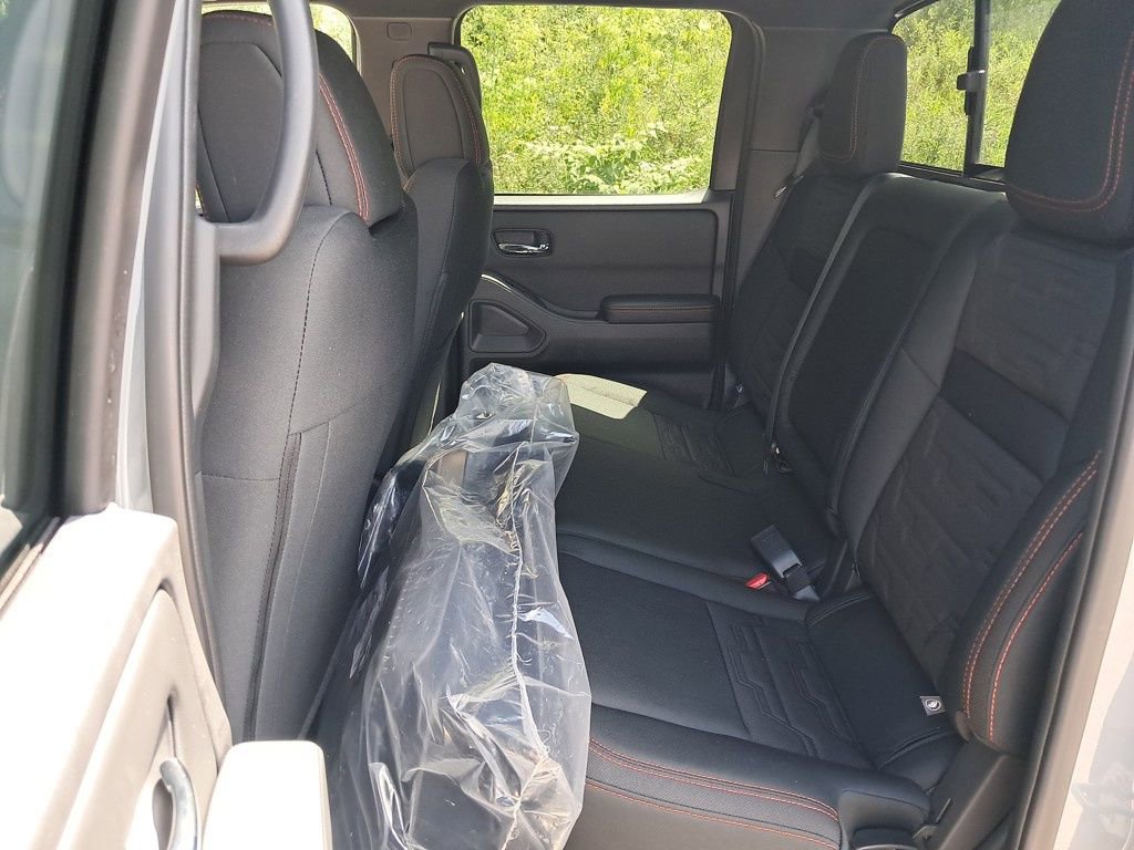 New 2025 Nissan Frontier PRO-4X image 26