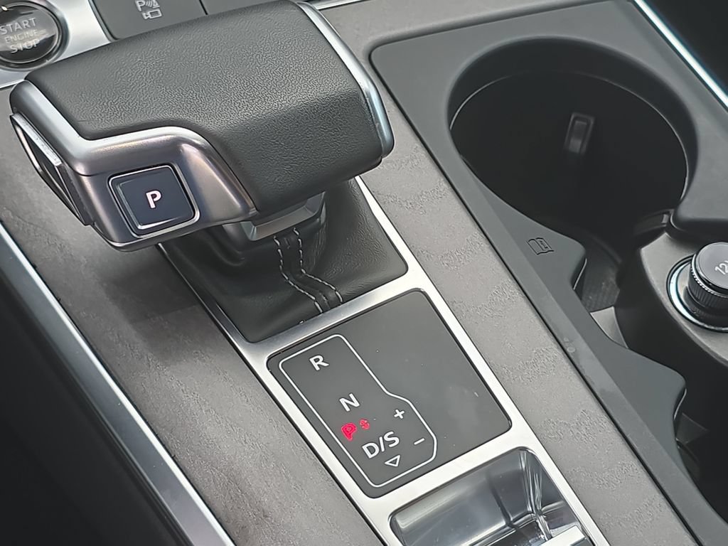 Used 2024 Audi A6 2.0T Premium w/ Convenience Package AWD/4WD image 19