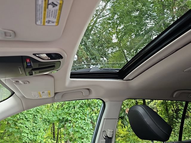Certified 2024 Subaru Outback Onyx Edition AWD/4WD image 16