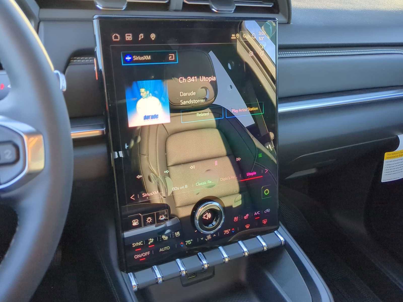 New 2026 GMC Terrain Elevation w/ Elevation Premium Package image 19