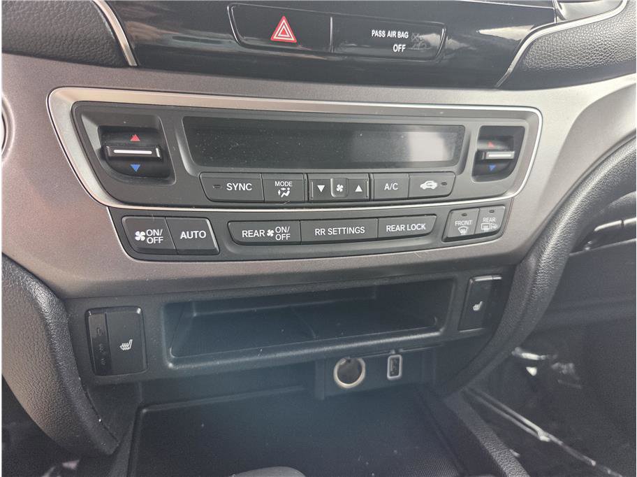 Used 2020 Honda Pilot Black Edition image 19