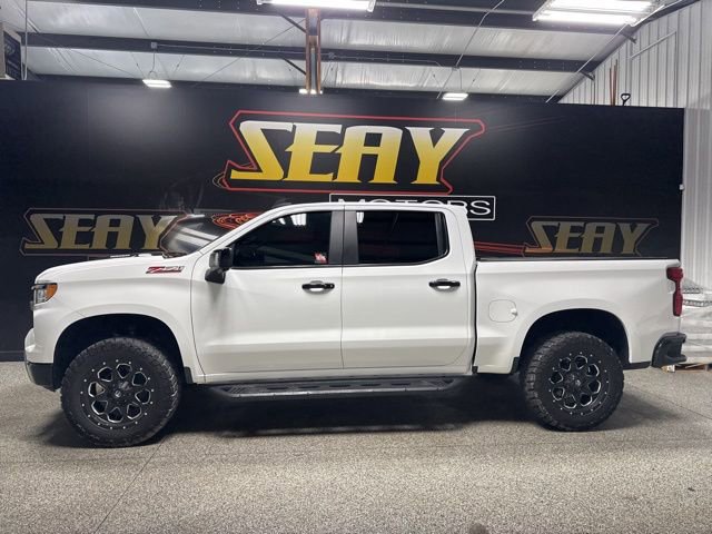 Used 2022 Chevrolet Silverado 1500 LT Trail Boss w/ LT Trail Boss Premium Package image 3