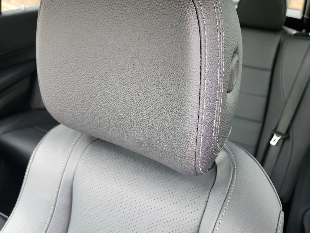 Used 2025 Mercedes-Benz GLE 350 4MATIC image 5