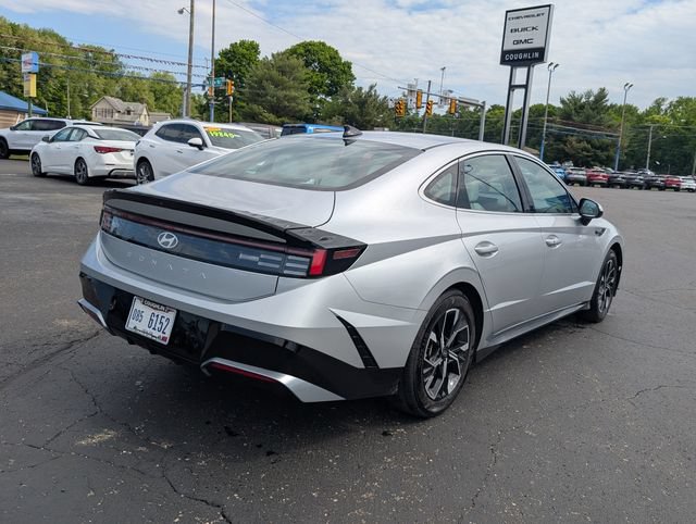 Used 2025 Hyundai Sonata SEL FWD image 7