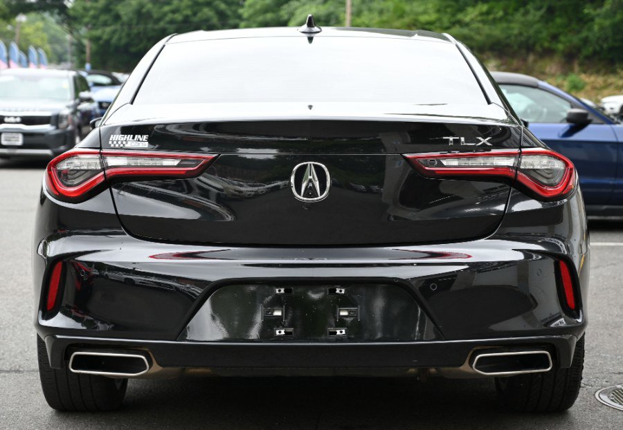 Used 2023 Acura TLX w/ Technology Package image 7