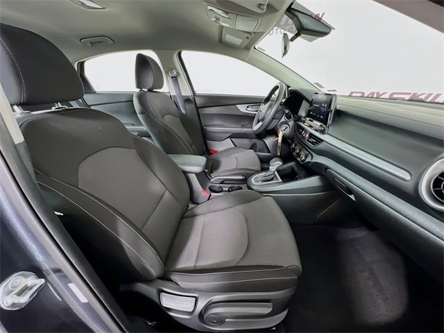 Used 2023 Kia Forte LXS w/ LXS Technology Package image 35