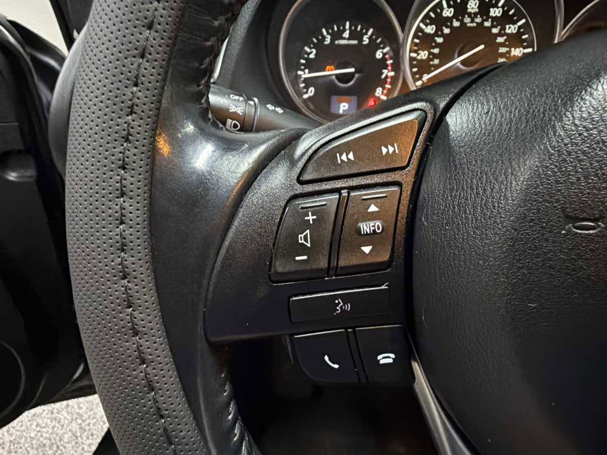 Used 2016 MAZDA MAZDA6 Touring image 16