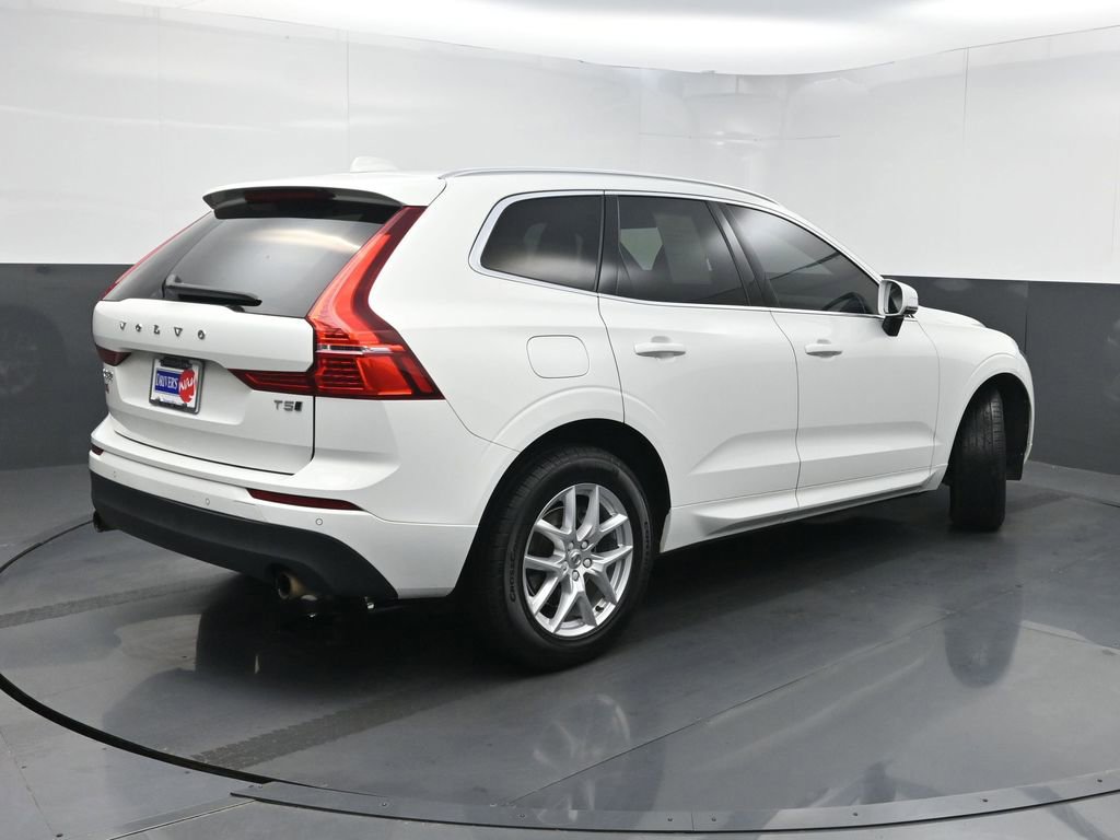 Used 2020 Volvo XC60 T5 Momentum image 21