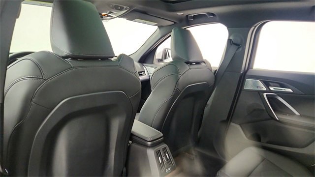 Used 2025 BMW X2 xDrive28i image 30