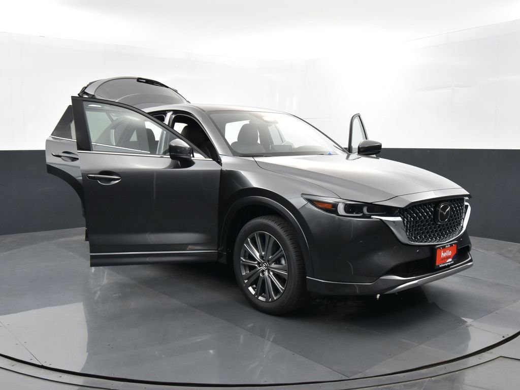 New 2025 MAZDA CX-5 Signature image 38