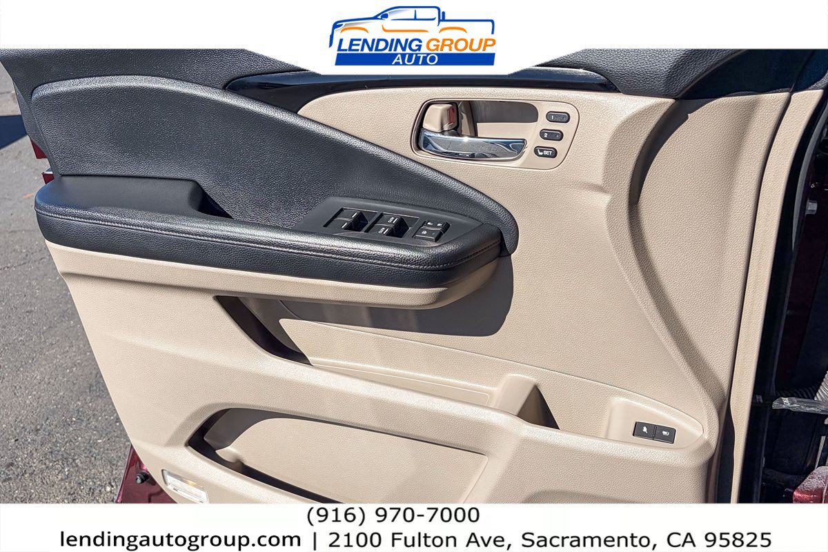 Used 2017 Honda Pilot Elite image 20