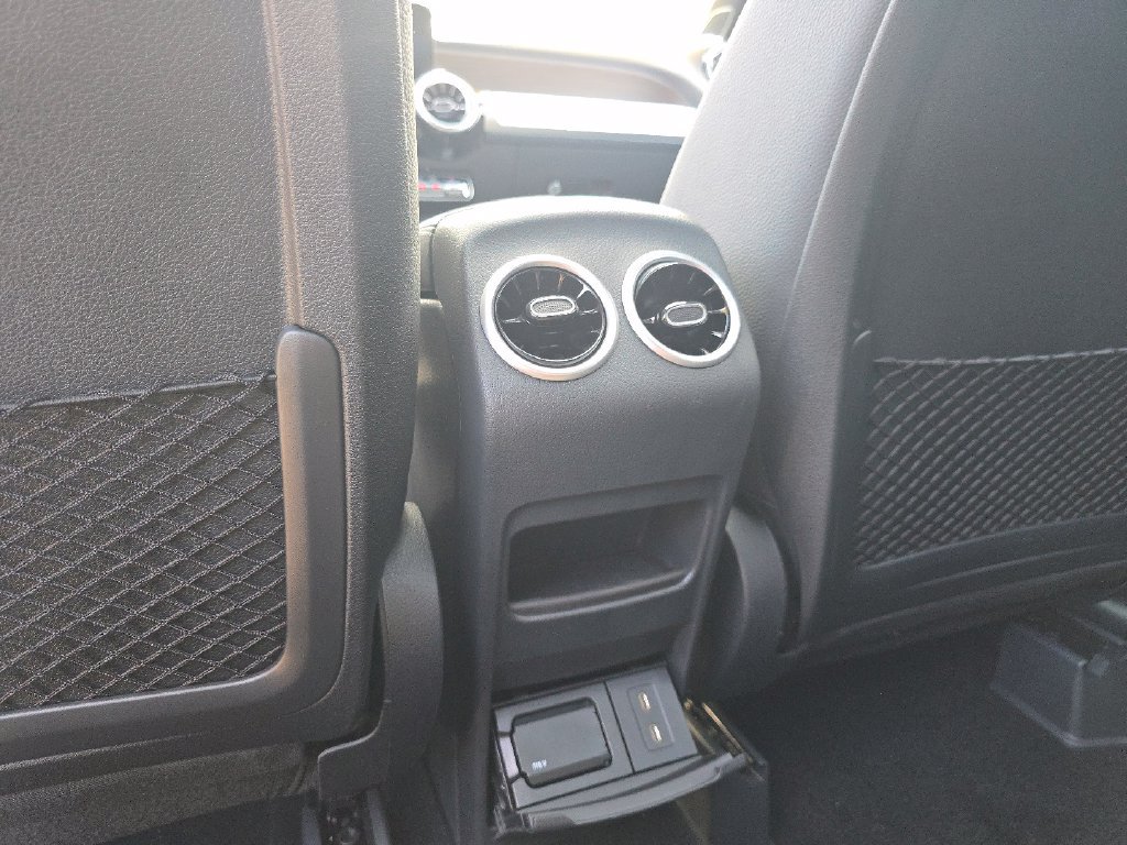 New 2026 Mercedes-Benz GLB 250 4MATIC image 26