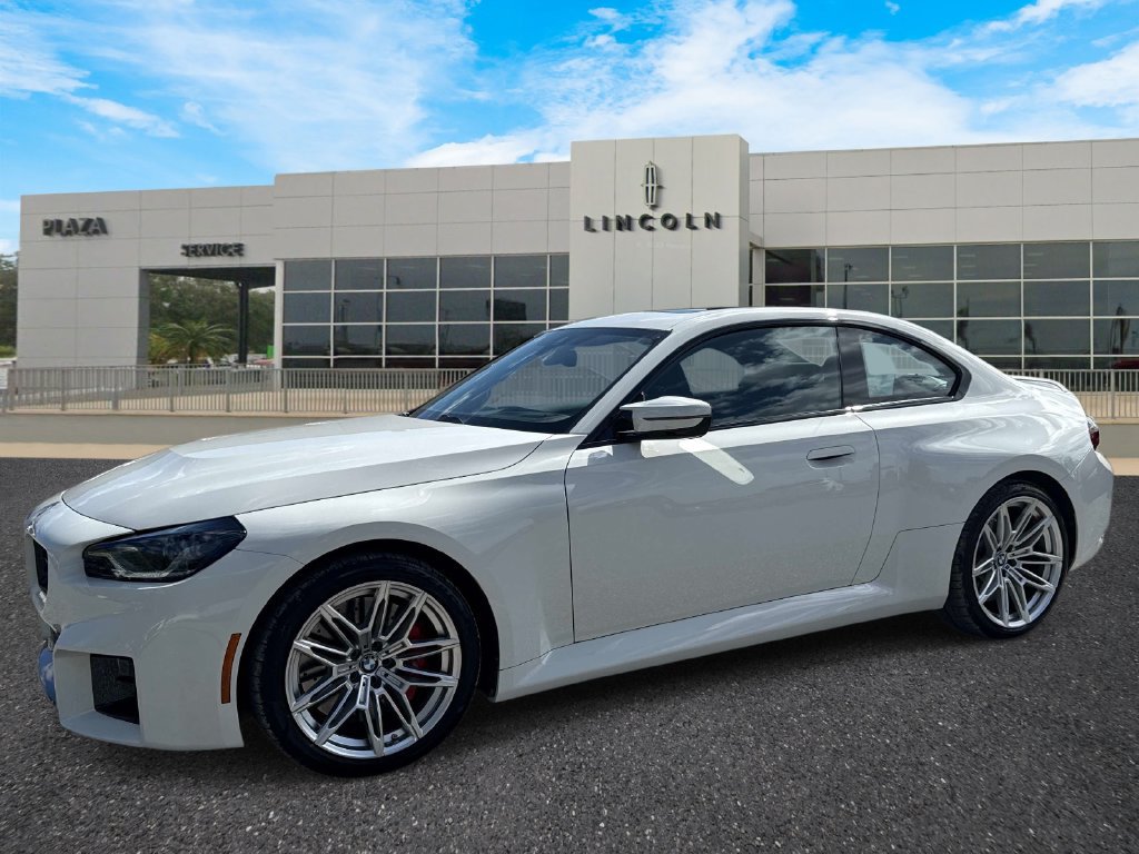 Used 2026 BMW M2 w/ Lighting Package RWD image 7