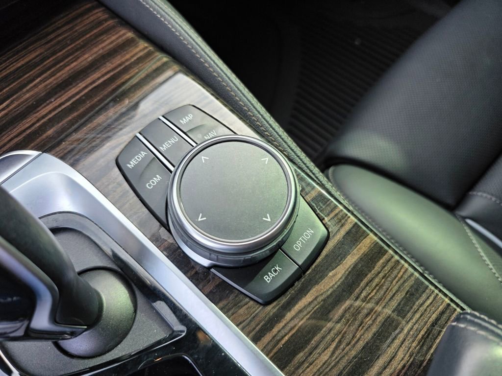 Certified 2023 BMW 530e w/ M Sport Package RWD image 26
