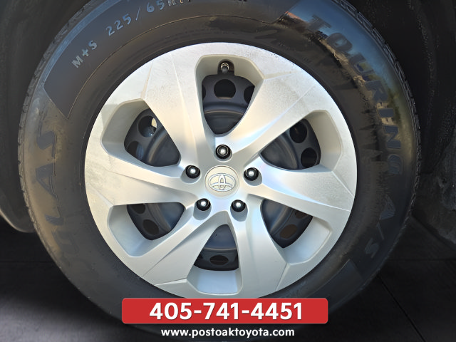 Used 2024 Toyota RAV4 XLE w/ Convenience Package AWD/4WD image 37