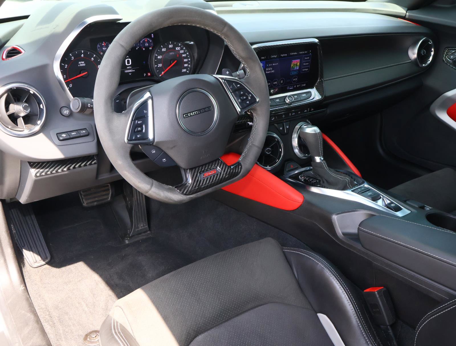 Used 2023 Chevrolet Camaro SS RWD image 9