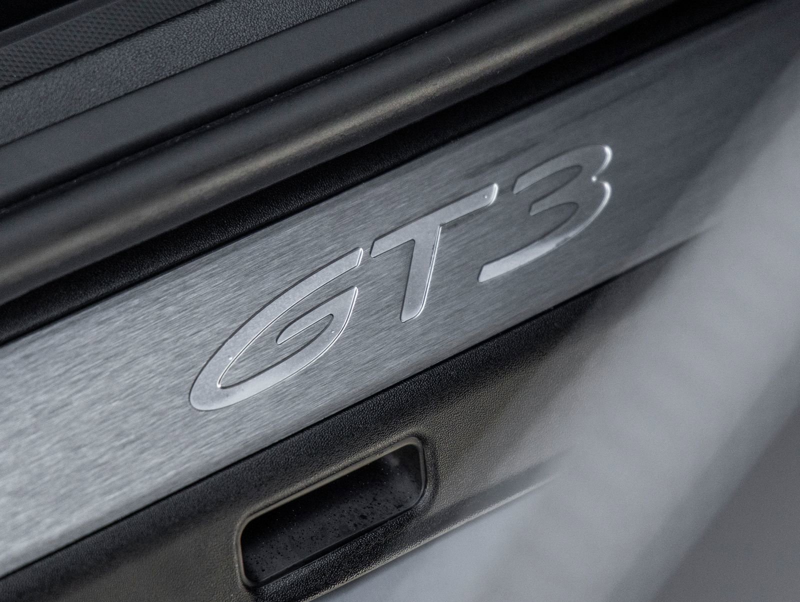 Certified 2024 Porsche 911 GT3 image 51