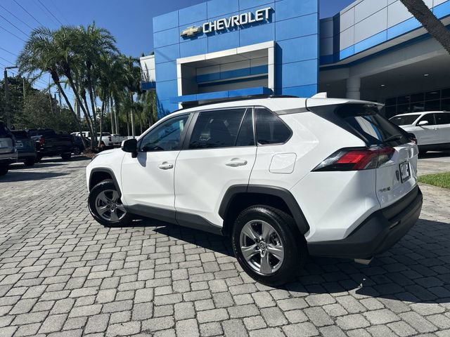Used 2024 Toyota RAV4 XLE FWD image 15