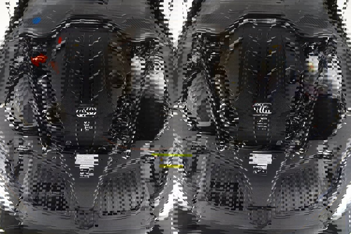 Used 2020 Audi A8 L 4.0T w/ Sport Plus Package image 63