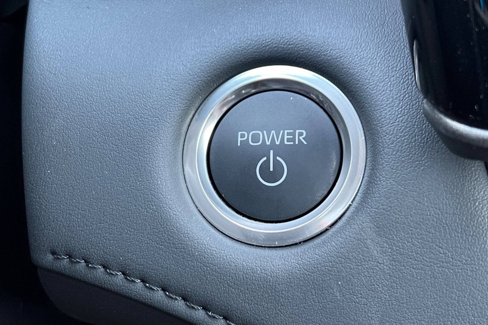 New 2025 Toyota Highlander XLE image 20