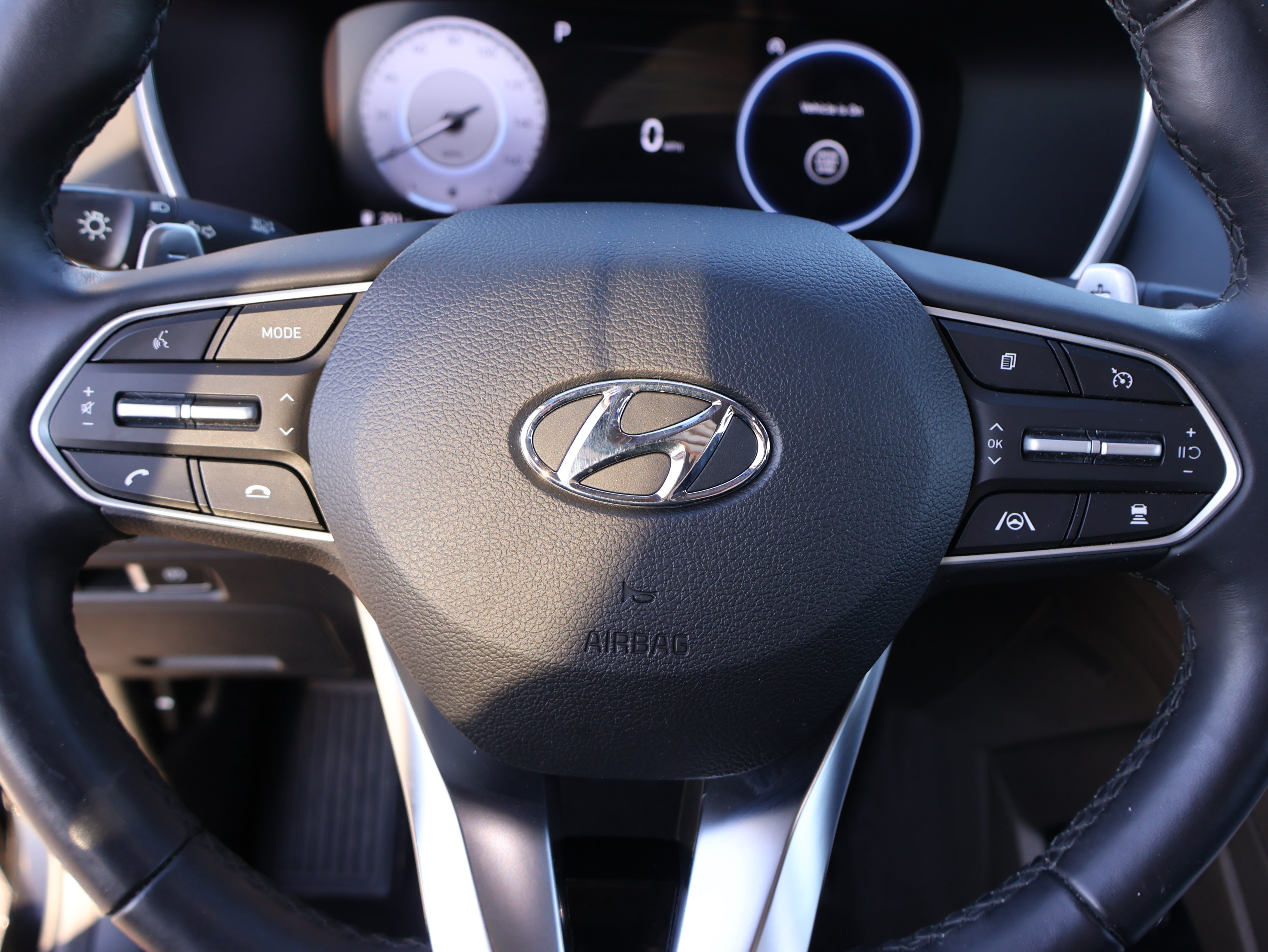 Used 2023 Hyundai Santa Fe Limited w/ Cargo Package AWD/4WD image 24